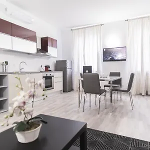 Hemeras Boutique Homes - City Center Design Flats Milaan