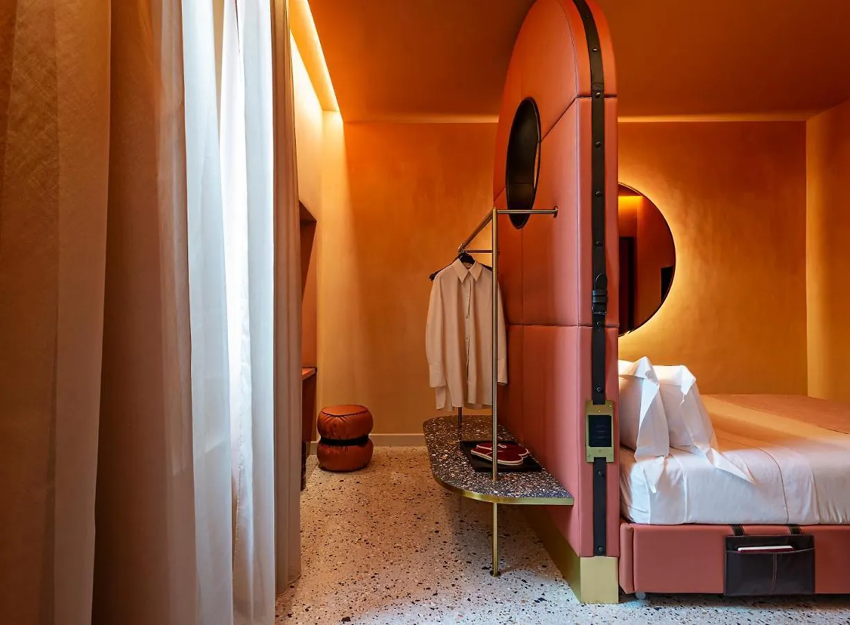 Enterprise Hotel Design & Boutique Milan