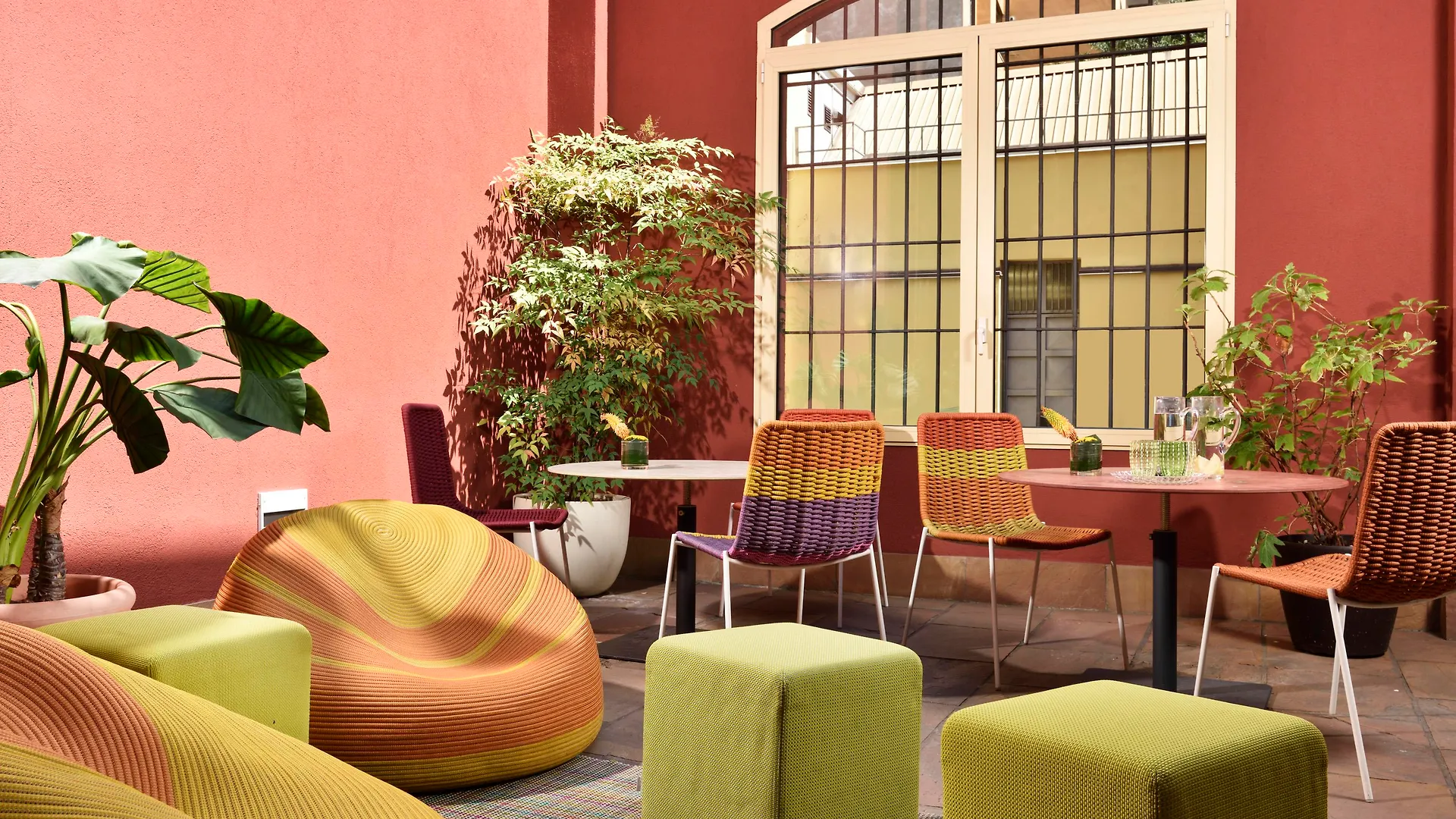****  Enterprise Hotel Design & Boutique Milan Italy